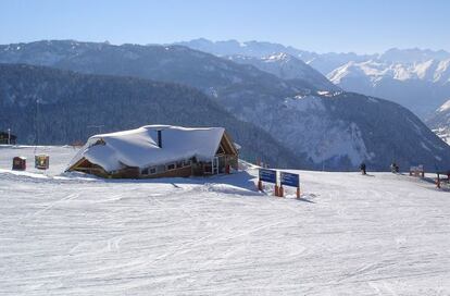 La estaci&oacute;n de Baqueira, en el valle de Ar&aacute;n, es una de las m&aacute;s frecuentadas por los vips espa&ntilde;oles. Dispone de99 pistas de distinto nivel.