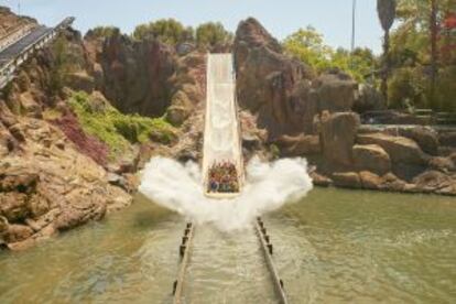 Río Bravo, atracción del parque Port Aventura (Tarragona).