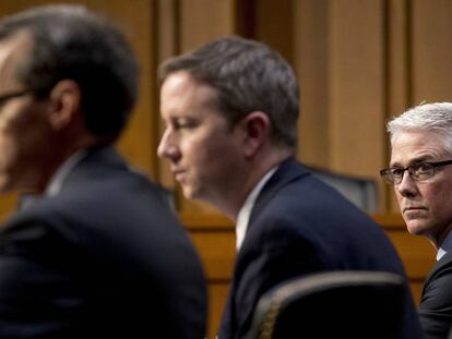 Representantes do Google, Twitter e Facebook depõem no Senado dos EUA.