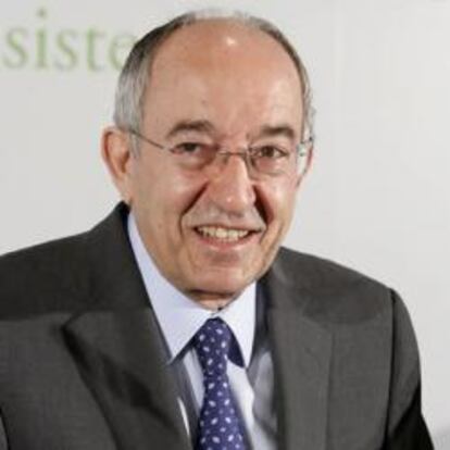 El gobernador del Banco de España, Miguel Angel Fernández Ordóñez, impartió el discurso de apertura del XVII Encuentro del Sector Financiero sobre "La reestructuración del sistema financiero español", organizado en Madrid por Deloitte, Sociedad de Tasación y ABC.