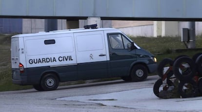 Un furg&oacute;n de la Guardia Civil en una imagen de archivo.