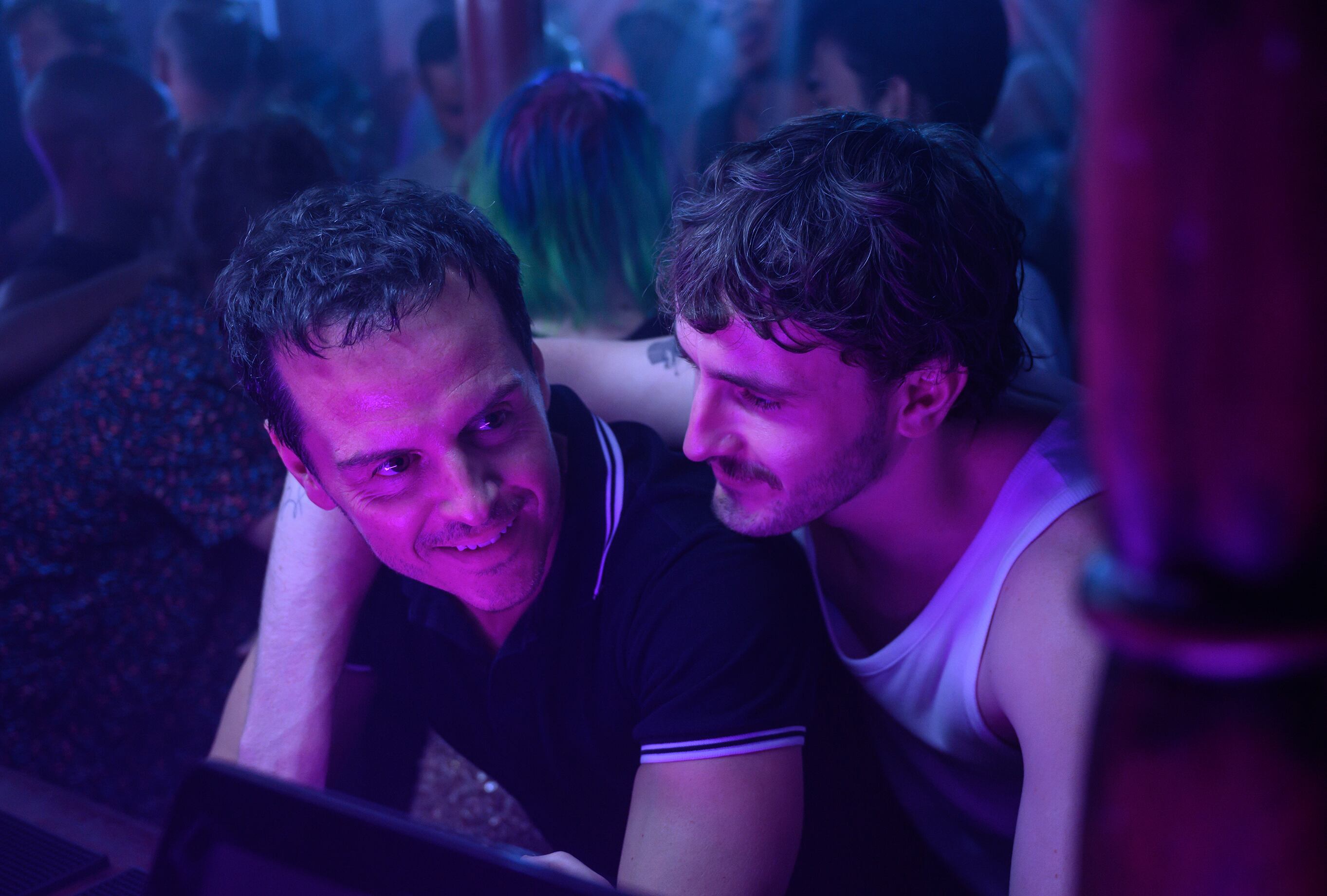Andrew Scott y Paul Mescal, protagonistas de 'Desconocidos'.