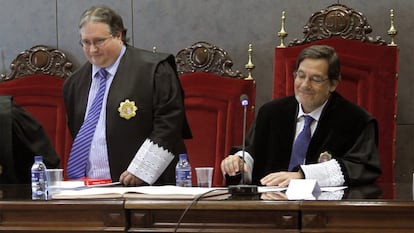 El magistrado Luis Ángel Garrido (de pie), en 2019.