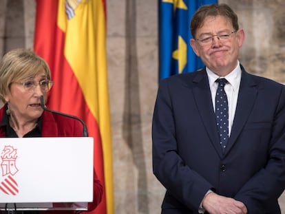 Valencia's regional health chief Ana Barceló and regional premier Ximo Puig in late February.