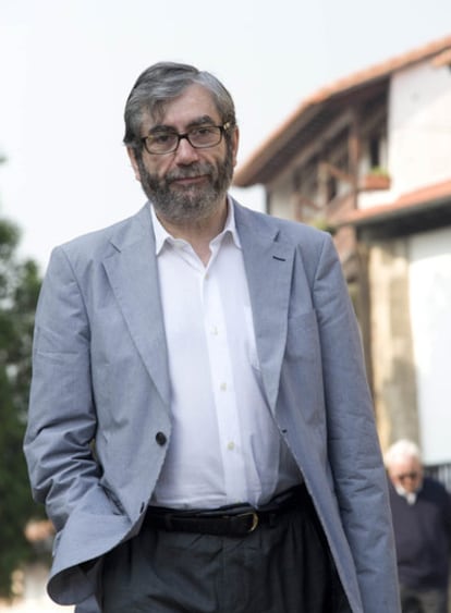 Antonio Muñoz Molina, ayer en Santillana del Mar.