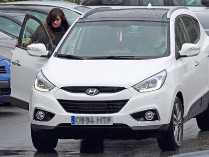 Sara Carbonero, a su llegada al hospital Ruber antes de ser ingresada.