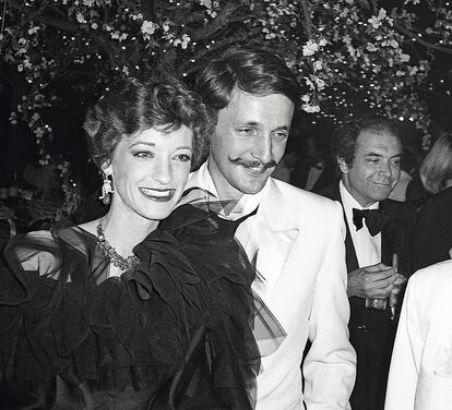 Jacques de Bascher junto a Loulou de La Falaise, 1980