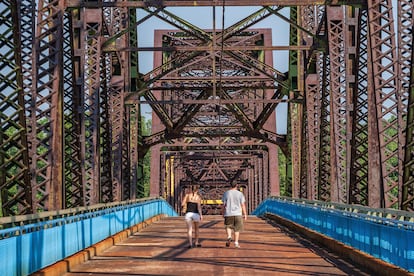 The Chain of Rocks Bridge, a historic bridge that crosses the Mississippi River.
