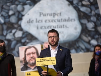 El candidato de ERC a la Presidencia de la Generalitat, Pere Aragonès, en un acto de campaña en el Camp de la Bota de Barcelona.