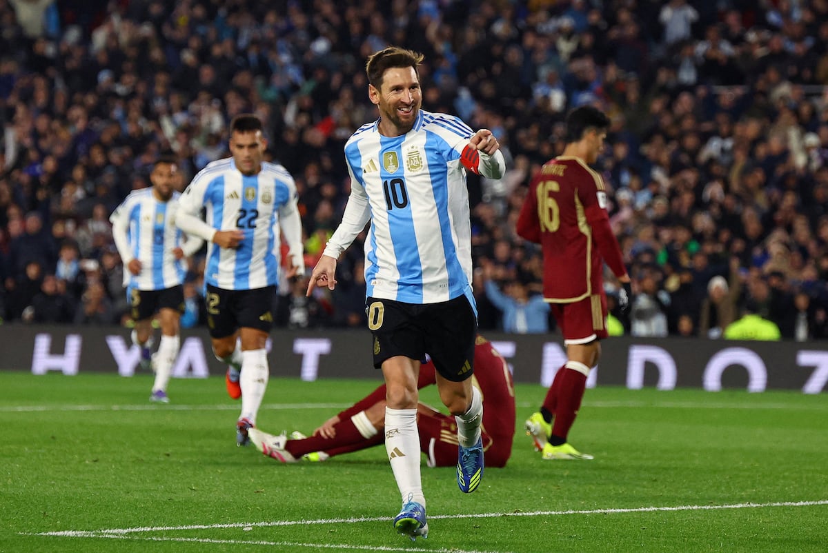 Messi brilla en su despedida de Argentina con la selección