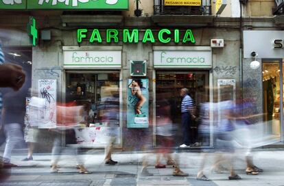 Una farmacia en la calle Preciados