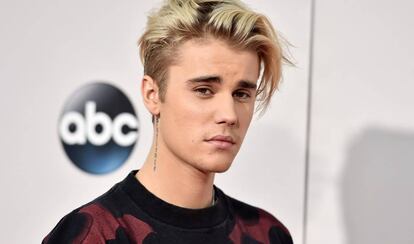 El cantante Justin Bieber a su llegada a los American Music Awards el pasado noviembre. 