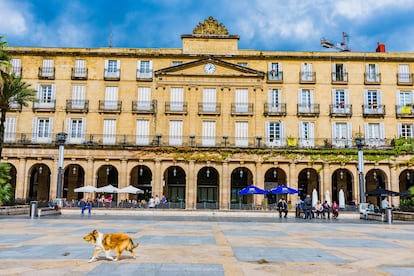 11. Bizkaia: Plaza Nueva (Bilbao)