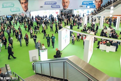 Participantes en la edición del congreso anual de la Sociedad Europea de Medicina Oncológica, en 2012, en Viena.