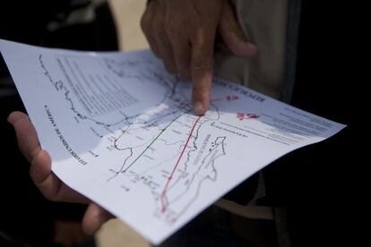Mapa que las organizaciones civiles entregan a los migrantes centroamericanos en el albergue de Huehuetoca (Estado de M&eacute;xico). 