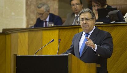 Juan Ignacio Zoido, ayer durante su intervención en el Parlamento andaluz.
