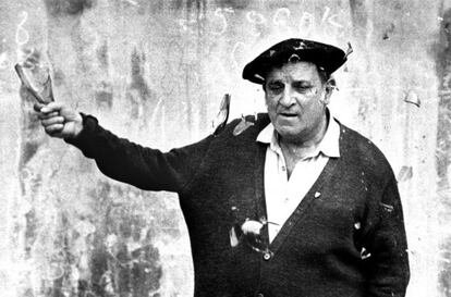 Gabriel Ortiz, Rompecascos.