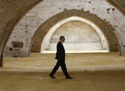 Guillermo Vázquez Consuegra, ayer en las Reales Atarazanas de Sevilla.