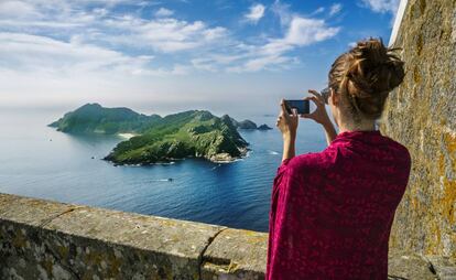 View of the San Martiño Island from a lookout on the O Faro Island.