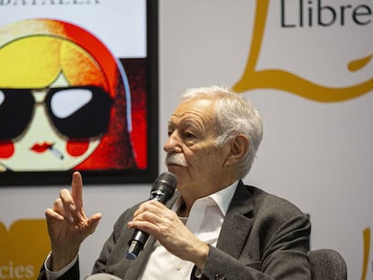 Eduardo Mendoza en la presentació del seu llibre 'Transbordo en Moscú'.