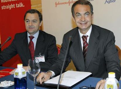 El presidente del Gobierno, José Luis Rodríguez Zapatero, esta mañana en la celebración del foro de 'The Economist'