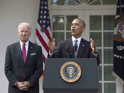 El presidente estadounidense, Barack Obama, junto al vicepresidente, Joe Biden, durante su primera declaraci&oacute;n sobre las elecciones.