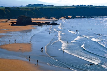 La playa de Penarronda, en el Occidente asturiano.