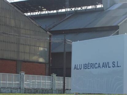 Fabrica de Alu Ibérica en Avilés (Asturias).