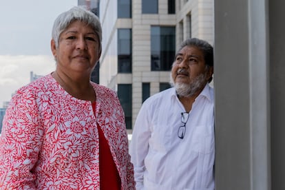 María de Jesus Peters y Juan de Dios García Davish.