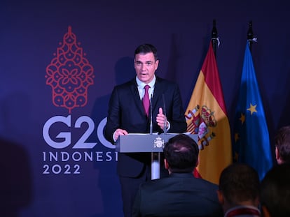 Pedro Sánchez, en la rueda de prensa que ofreció al término de la cumbre del G-20 celebrada en la isla indonesia de Bali este miércoles.