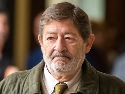 El ex director general de Trabajo Francisco Javier Guerrero, a su llegada, en noviembre de 2019, a la Audiencia Provincial de Sevilla.