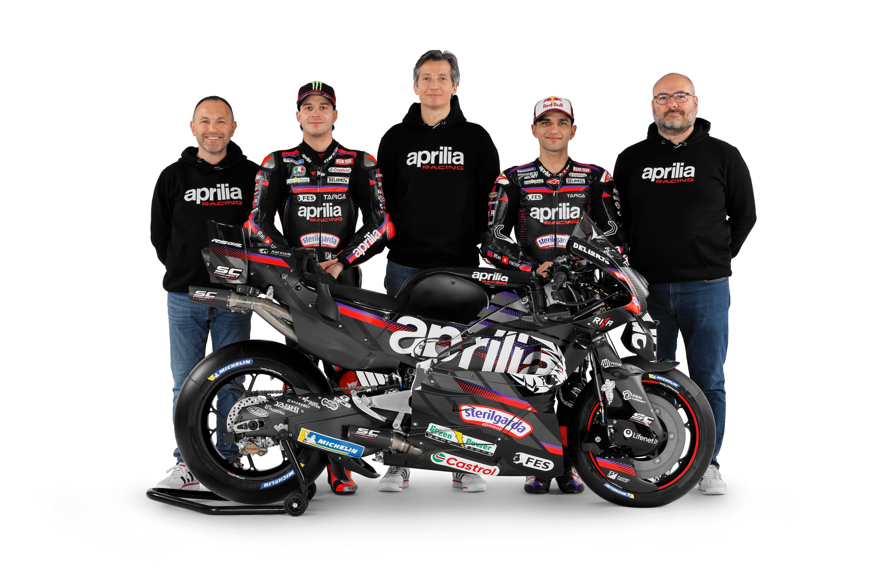 El equipo Aprilia, con Bezzecchi y Jorge Martín.