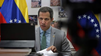 Juan Guaidó, en su oficina en Caracas, el 30 de diciembre.