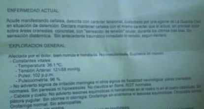 Parte médico de Begoña Rodríguez, donde se señala que acudió a urgencias "custodiada por un agente de la Guardia Civil"