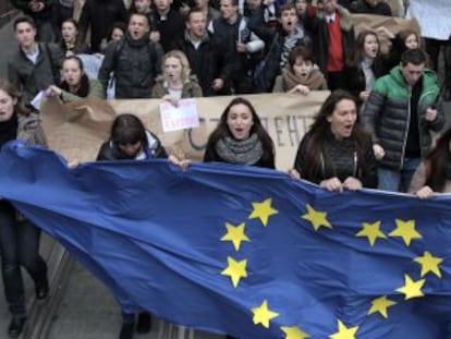 Manifestaci&oacute;n de estudiantes ayer en Lviv, al oeste de Ucrania.