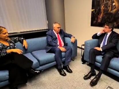 Captura de vídeo del encuentro entre Iratxe García, Santos Cerdán, Puigdemont y Jordi Turull este lunes en Bruselas.