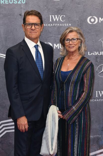 El entrenador de fútbol Fabio Capello y su esposa, Laura Ghisi.