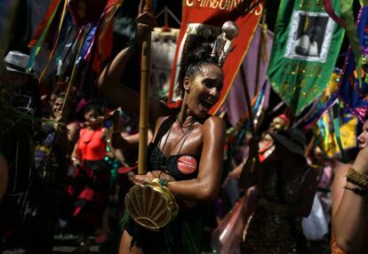 La comparsa del Cordão da Boitatá, en el Carnaval de Río.
