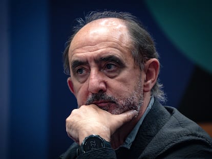 El filósofo español Daniel Innerarity durante la presentación de su libro en la Feria Internacional del Libro de Guadalajara, el 28 de noviembre de 2023.
