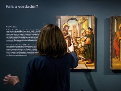 'Predicación de San Juan Bautista', de Pere Mates, la tabla original y la falsa, juntas en la expo de Girona.
