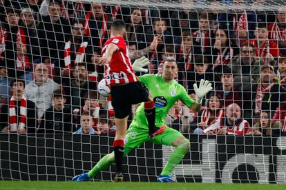 Sancet, en el momento de marcar el primer gol para el Athletic ante el Celta.