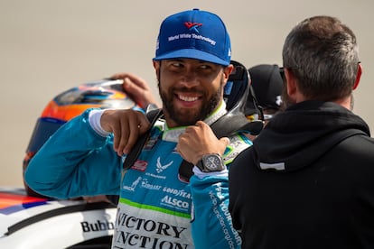 Bubba Wallace, durante una carrera de la NASCAR en octubre de 2019.