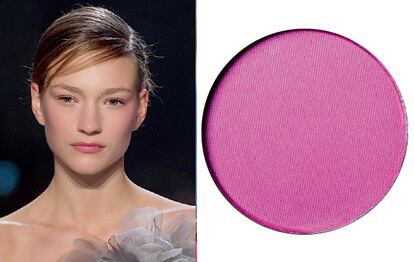 La paleta Infallible Blush Paint Pink
de L’Oréal Paris (14,95 €, en la foto) tiene una gama de sonrosados que potencia el efecto ‘buena cara’: «Debemos aplicar el color en la manzanita de la mejilla», puntualiza Paula.