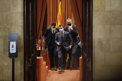 Reunión de los partidos y el Govern, en el Parlamento catalán, para fijar una nueva fecha electoral.