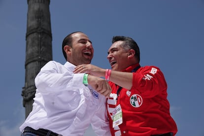 Marko Cortés y Alejandro Moreno en septiembre de 2023.