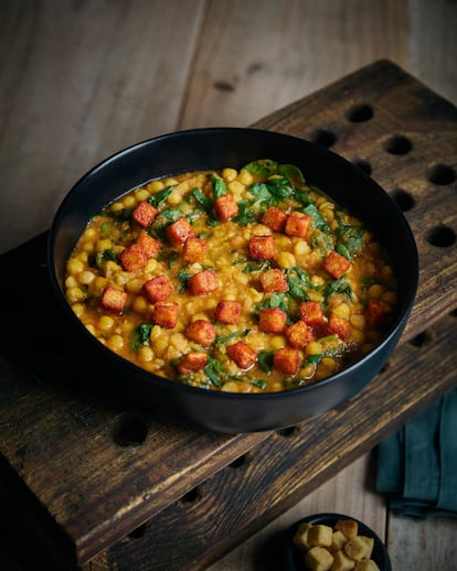 Garbanzos con espinacas exprés.