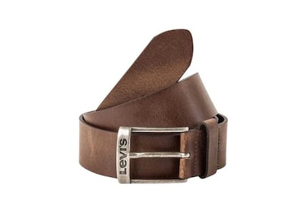 Cinturón Levi's con diseño clásico. COMPRA POR 15,74€ (55% DE DESCUENTO)