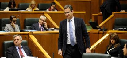 El líder del PP vasco, Antonio Basagoti, durante el debate de los presupuestos regionales.