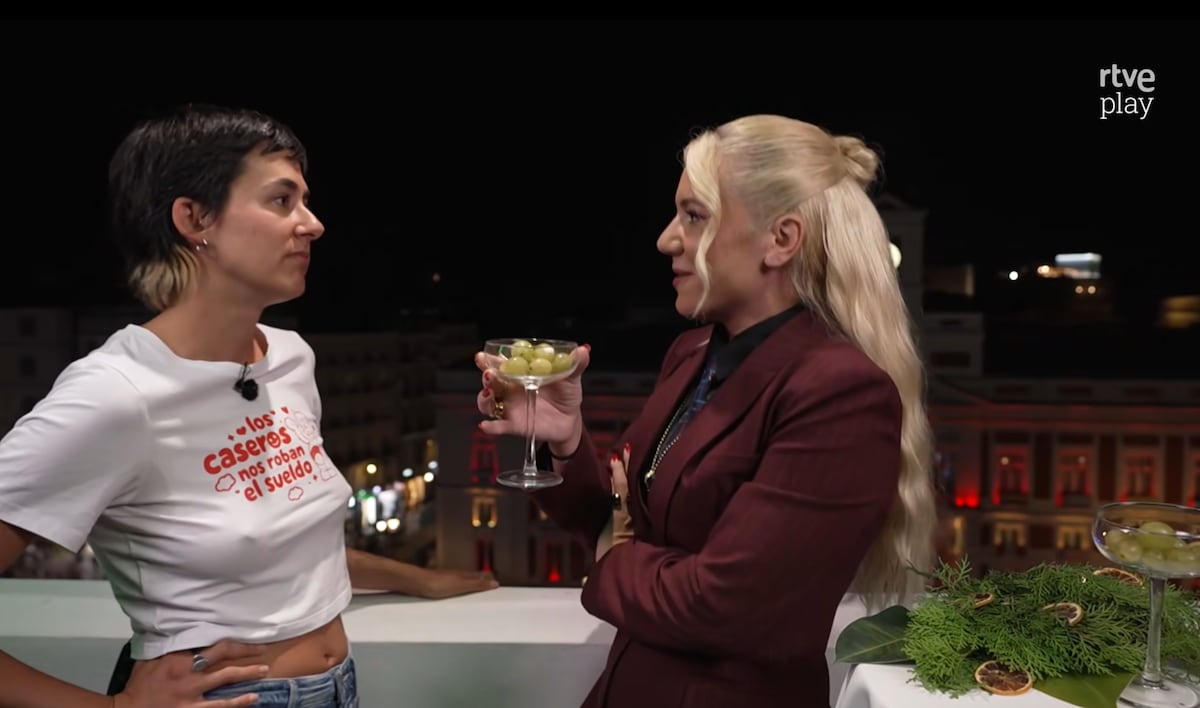 TV Host Mocks Far-Right Youth at Puerta del Sol