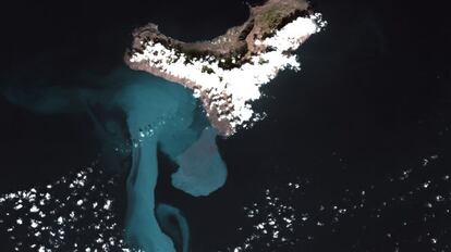 Vista desde el espacio de la erupción volcánica en El Hierro en 2011.